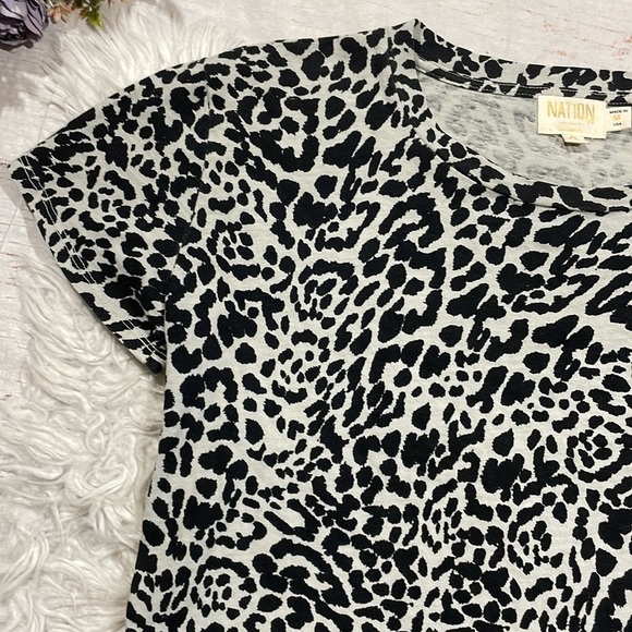 Nation LTD Marie Leopard Patterned Square Boxy Short Sleeve Tee - Picture 3 of 10